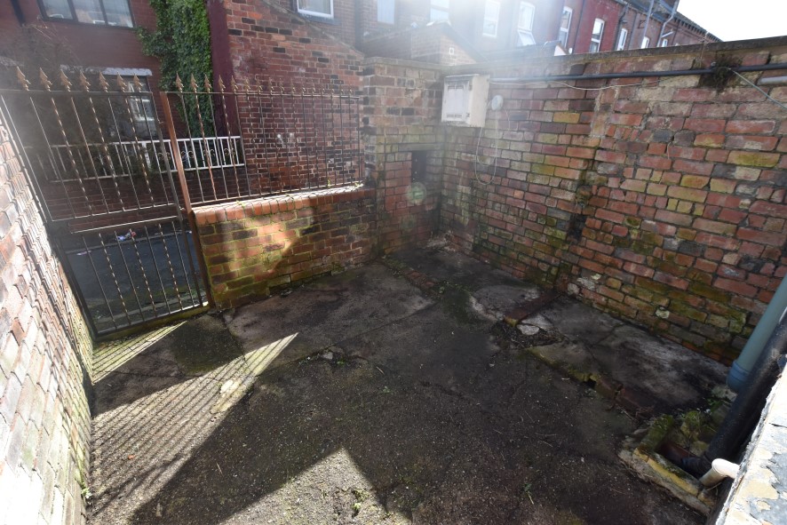 22 Barden Place, Leeds, West Yorkshire LS12 3EQ