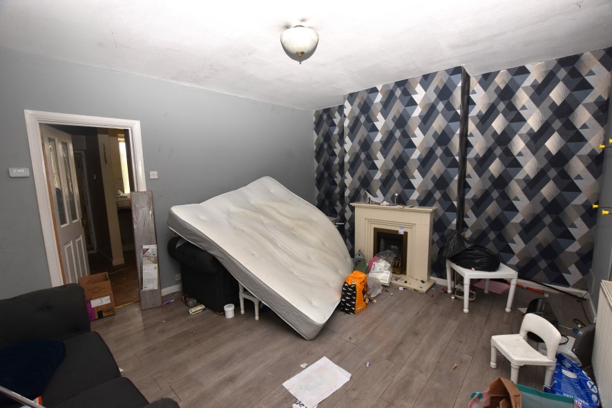 9 Newstead Avenue, Fitzwilliam, Pontefract, West Yorkshire WF9 5DT