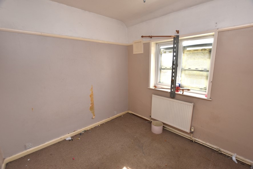 9 Newstead Avenue, Fitzwilliam, Pontefract, West Yorkshire WF9 5DT