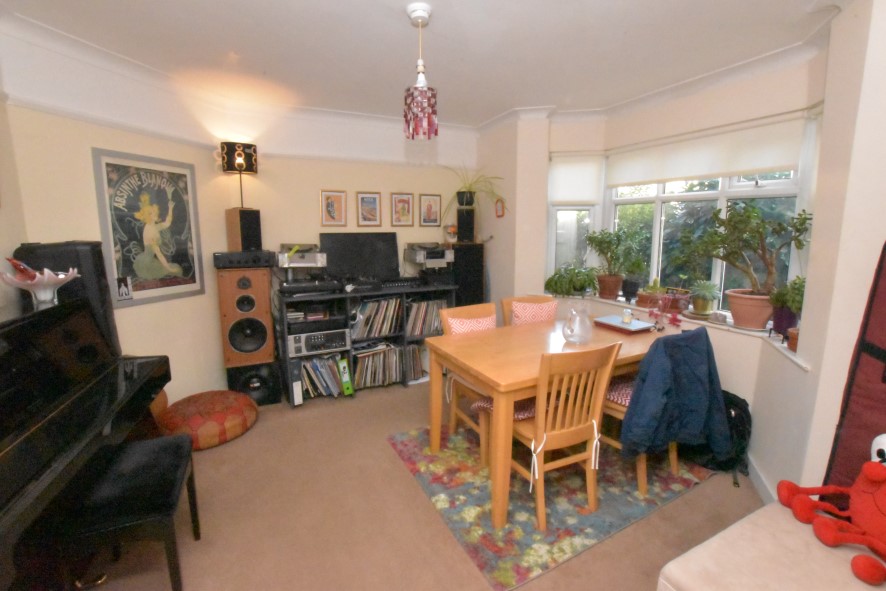 97 Grove Lane, Leeds, West Yorkshire LS6 4AL