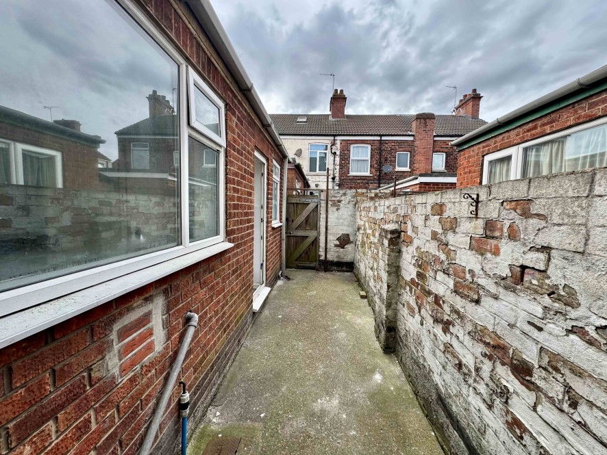 6 Holderness Villas, Ceylon Street, Hull, East Yorkshire, HU9 5RQ