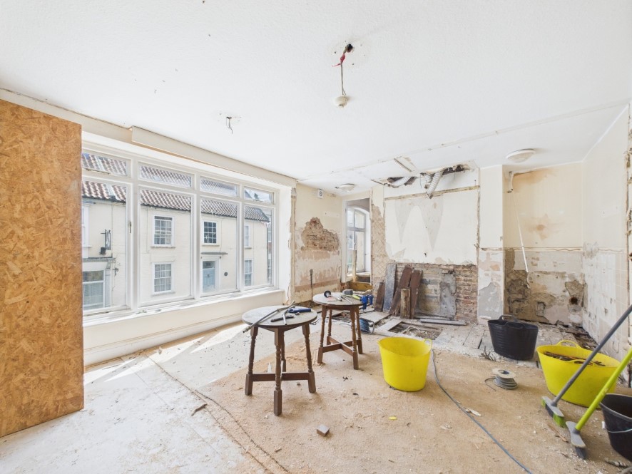 'The Red Lion' + 2 New Dwellings, 57 Middle Street North, Driffield, East Yorkshire, YO25 6SS