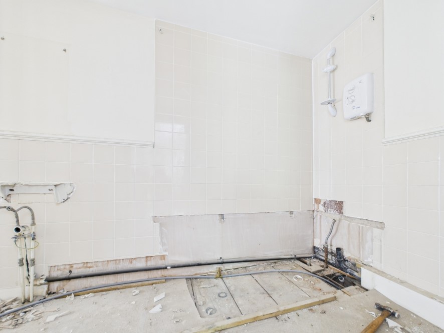 'The Red Lion' + 2 New Dwellings, 57 Middle Street North, Driffield, East Yorkshire, YO25 6SS