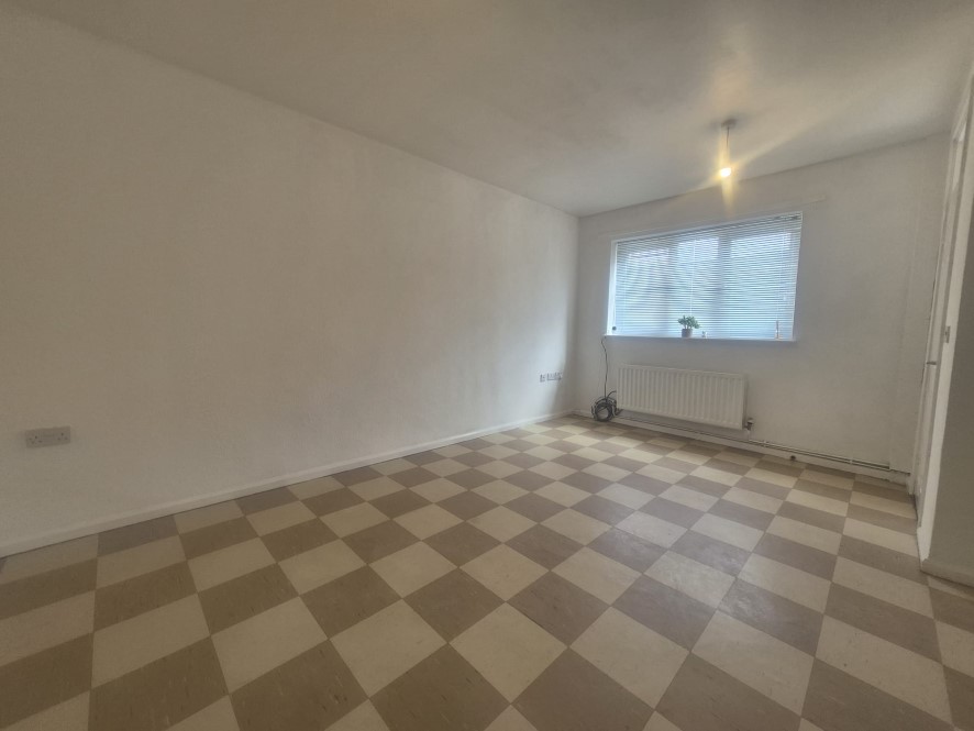 17 Droitwich Road, Miles Platting, M40 8ED