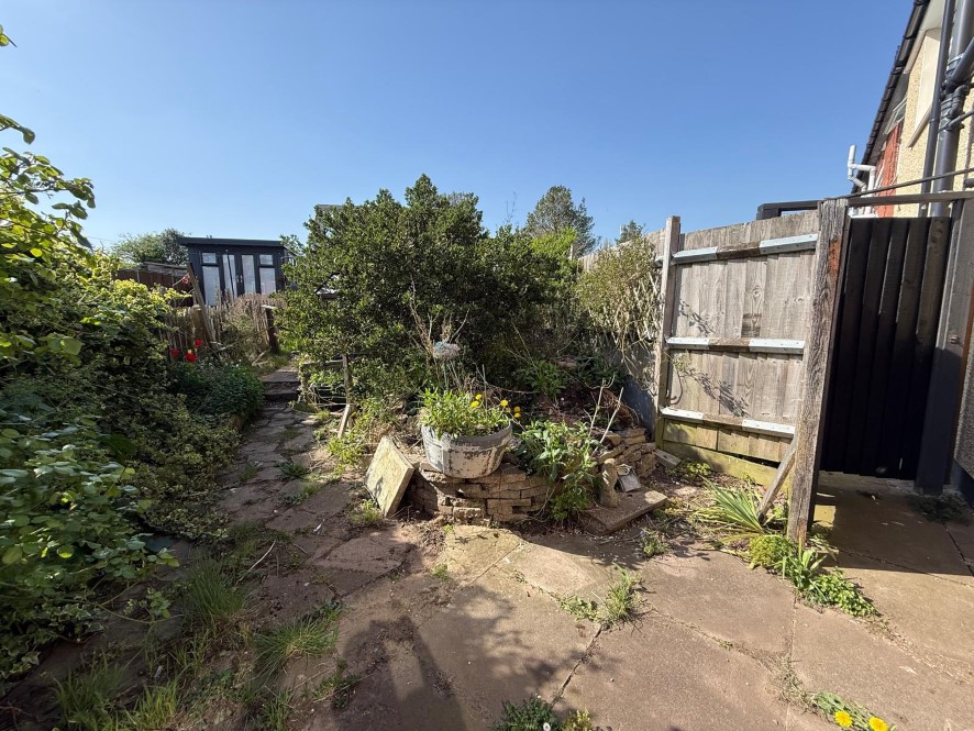 148 Poole Road, Radford, Coventry, West Midlands CV6 1HW