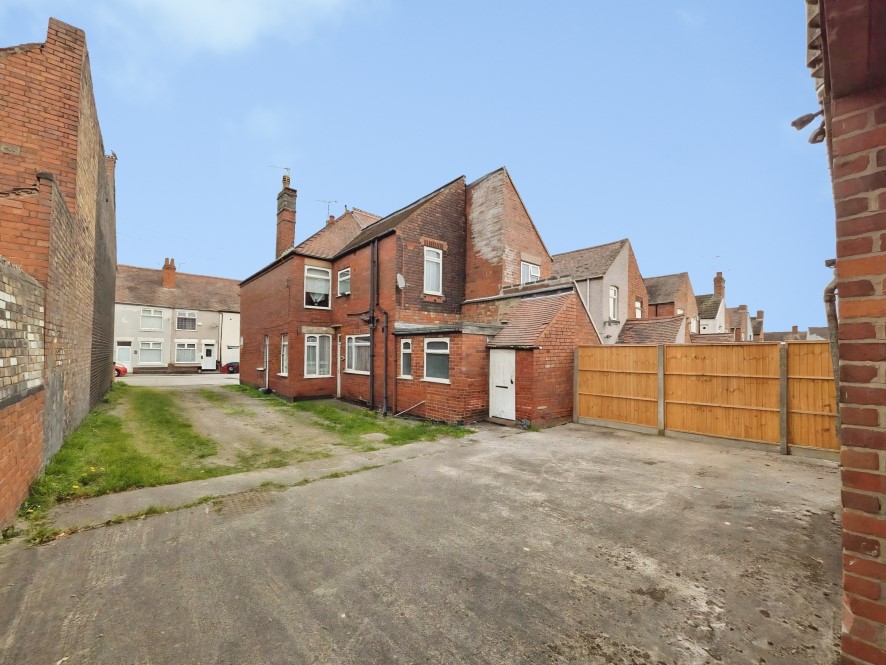 51, 51A, 51B Webb Street, Stockingford, Nuneaton, Warwickshire CV10 8JG