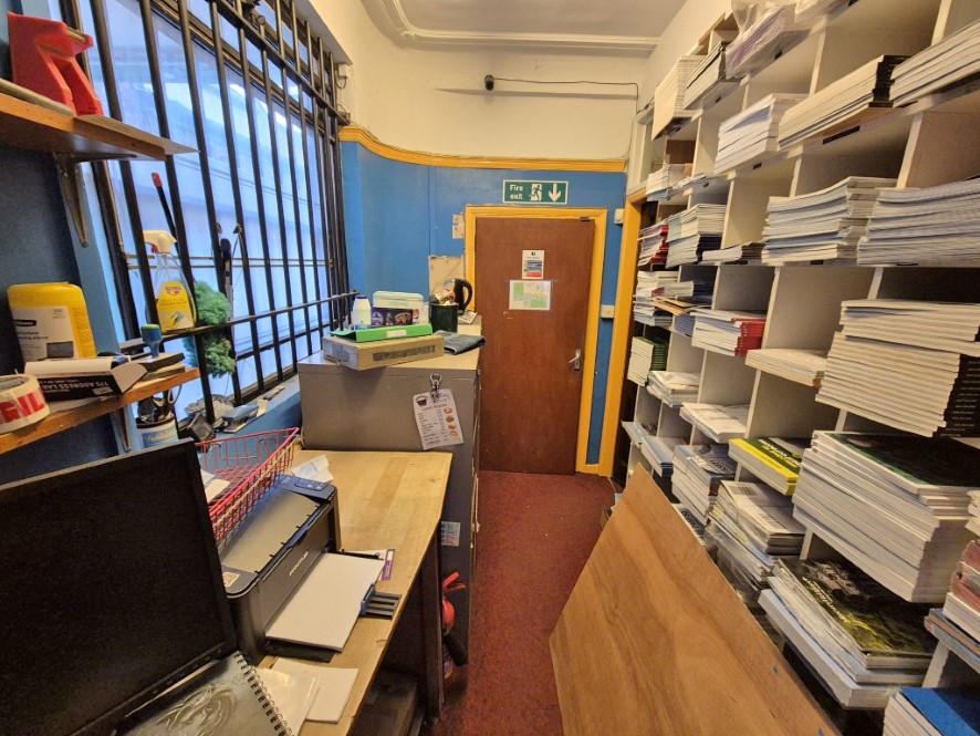 13 Market Place, Driffield, East Yorkshire, YO25 6AP