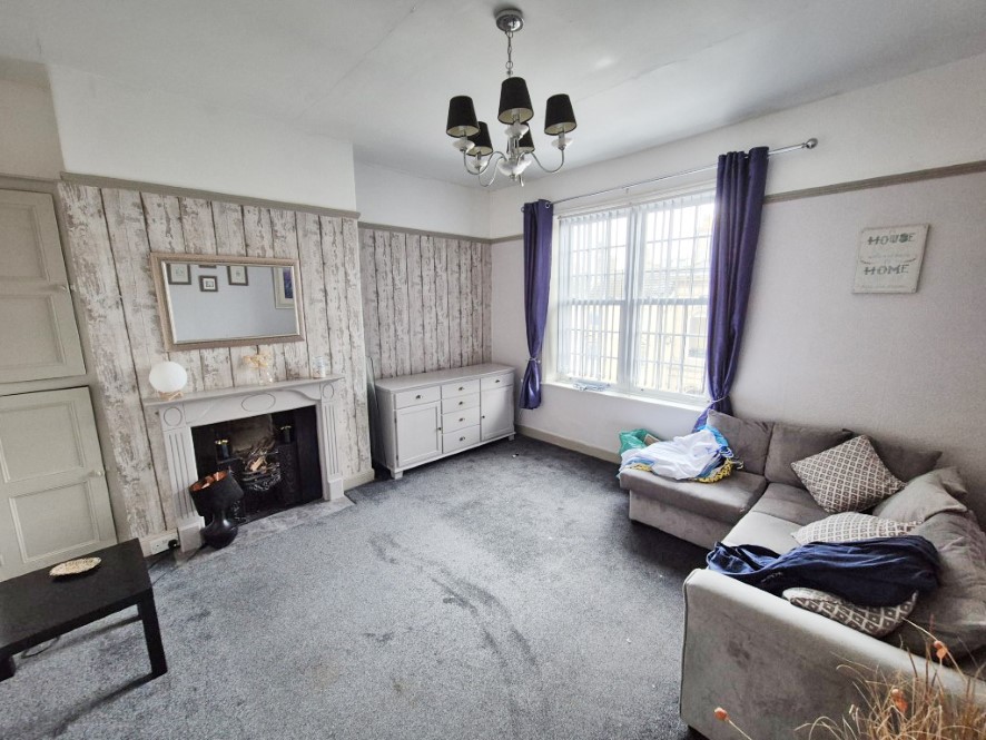 13 Market Place, Driffield, East Yorkshire, YO25 6AP