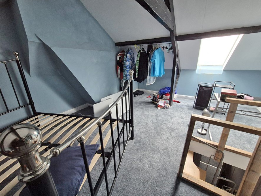 13 Market Place, Driffield, East Yorkshire, YO25 6AP