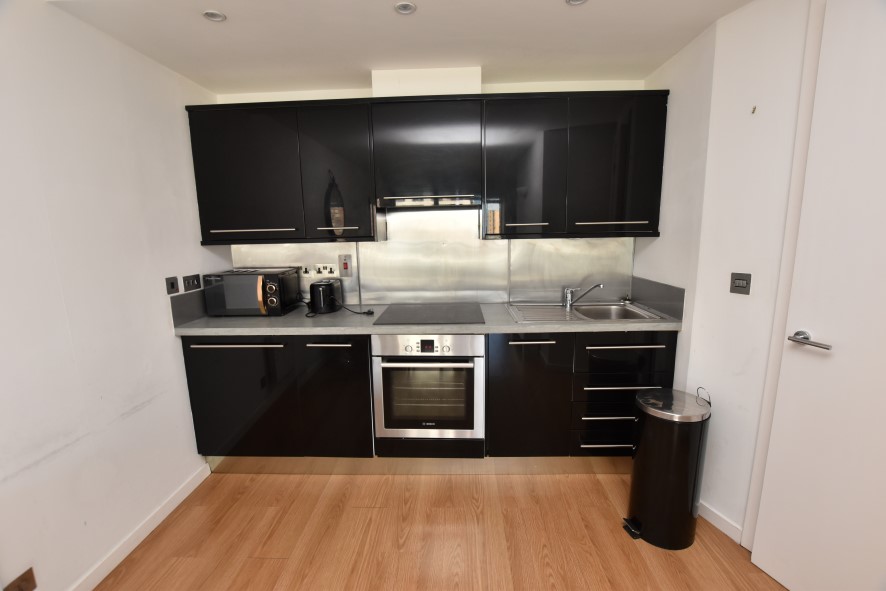 40 Whitehall Waterfront, 2 Riverside Way, Leeds, West Yorkshire LS1 4EE