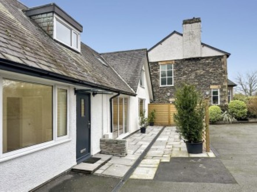 First Floor Flat at Yewgarth, New Road, Windermere, Cumbria LA23 2LA