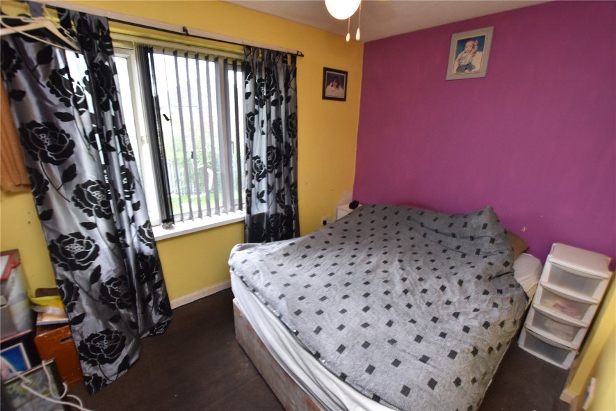 8 Cornus Gardens, Leeds, West Yorkshire LS10 3XG