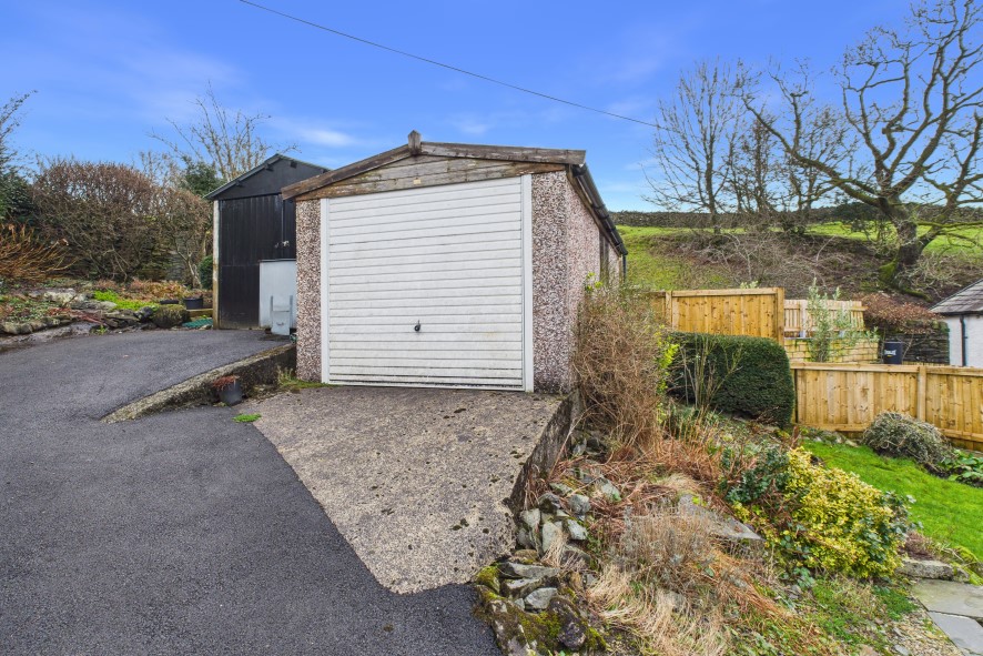 Low Lickbarrow Farm, Lickbarrow Close, Windermere, Cumbria LA23 2NF