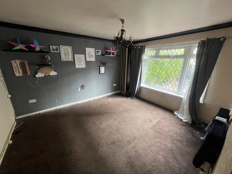 19 Church Walk, Royton, Oldham, OL2 5QH