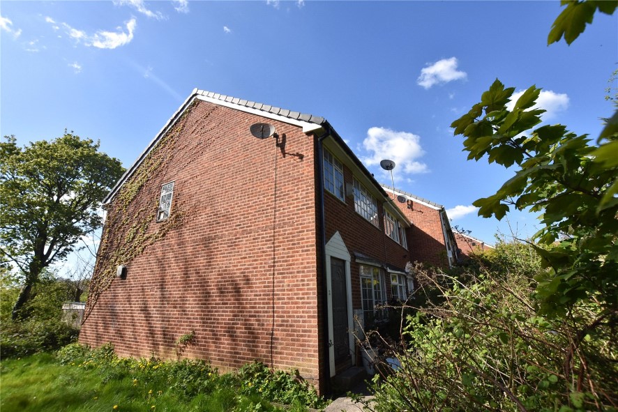 2 Spen Mews, Leeds, West Yorkshire LS16 5QN