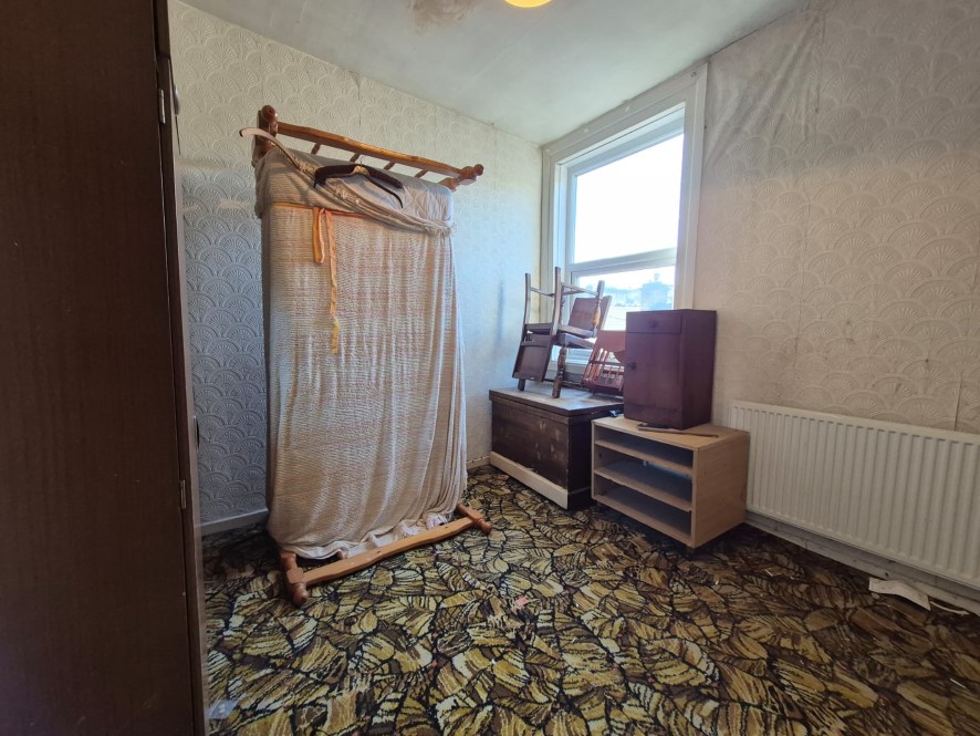 7 Guildford Street, Mossley,  Ashton-under-Lyne, OL5 9NJ