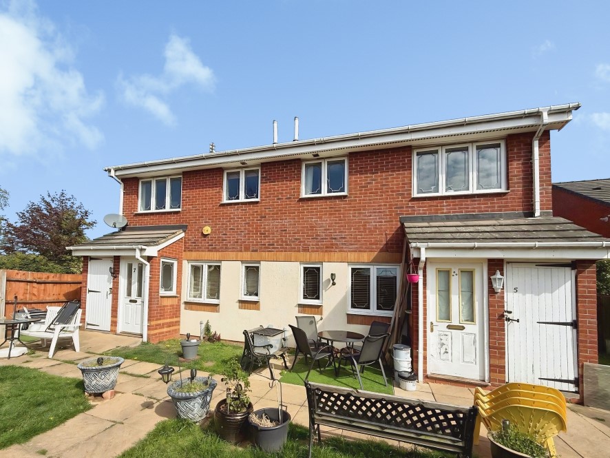 7 Parolles Close, Heathcote, Warwick, Warwickshire CV34 6GL