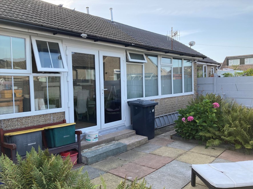 28 Hawkshead Drive, Morecambe, Lancashire LA4 4SP
