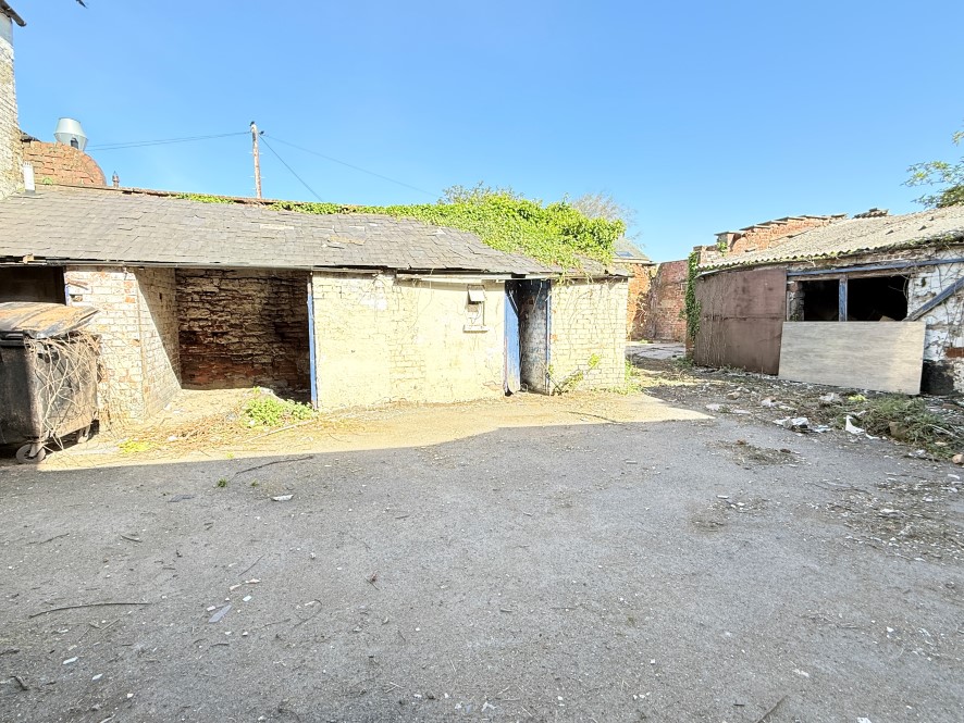 Bush Hotel , Bridge Street, Longtown, Cumbria CA6 5UD