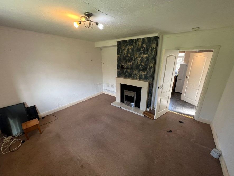 14 Grasscroft Road, Honley, Holmfirth, West Yorkshire, HD9 6HG