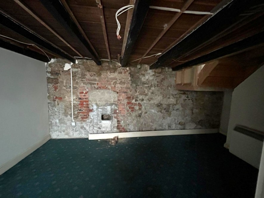 Lot Image