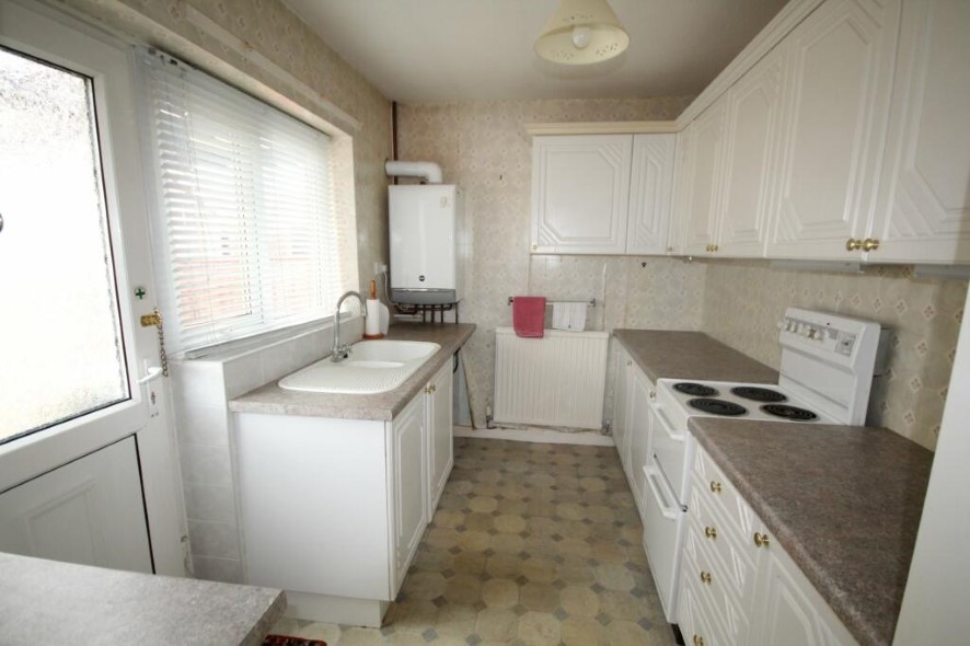 27 Gilsland Close, Acklam, Middlesbrough, North Yorkshire TS5 8RU