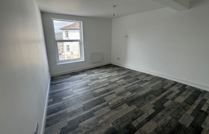 5 & 7 Grants Walk & 8 Bodmin Road, St. Austell, Cornwall, PL25 5AA