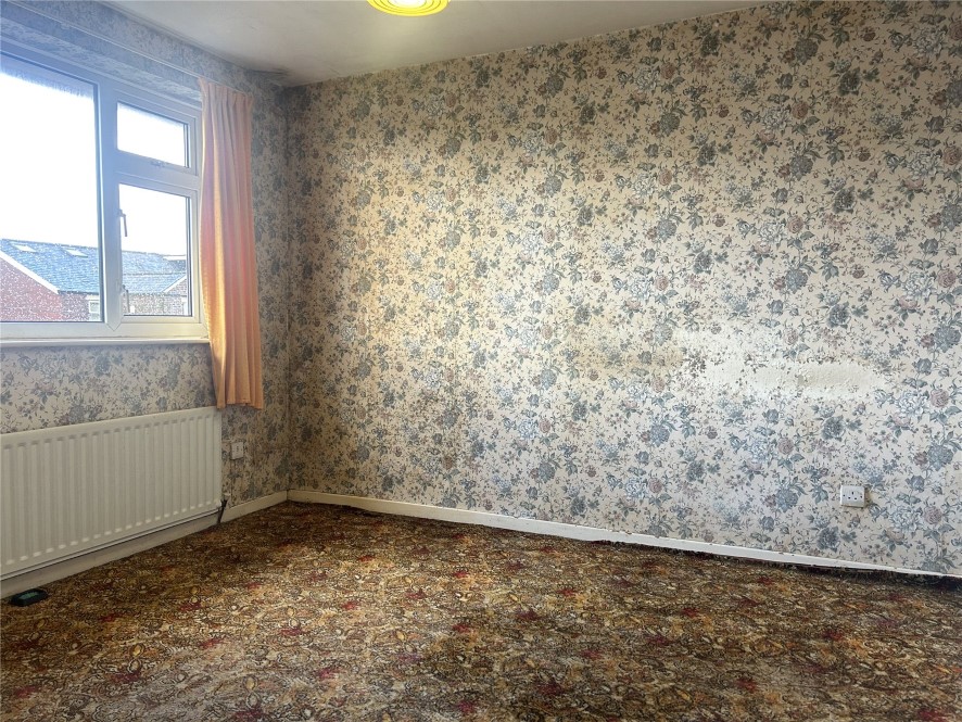 36 Brierley Walk, Chadderton, Oldham, OL9 6SB