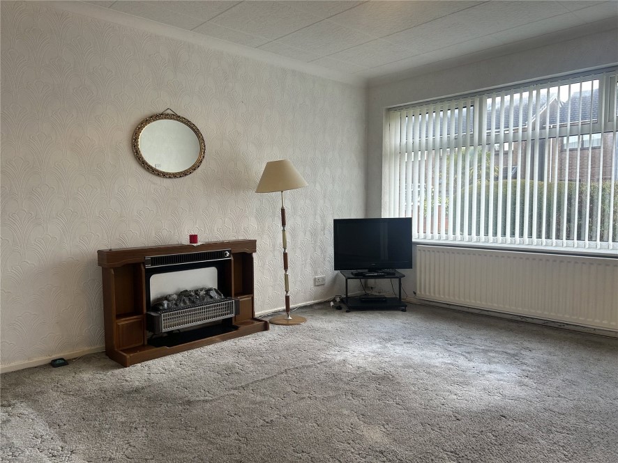 36 Brierley Walk, Chadderton, Oldham, OL9 6SB