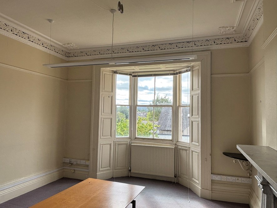 29/ 29a Lowther Street, Kendal, Cumbria LA9 4DH