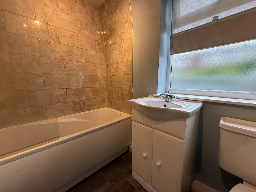 59 Houldsworth Drive, Chesterfield, Derbyshire, S41 0BP