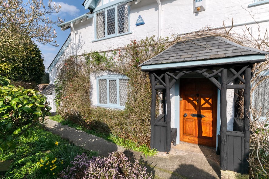 The White Cottage, 156 Oldfield Road, Altrincham, Greater Manchester WA14 4BJ