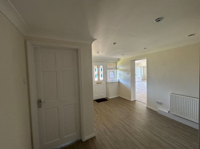 Cemmaes Meadow, London Road, Ashington, Pulborough, RH20 3JR
