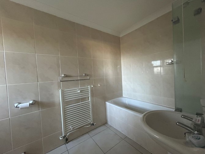 Cemmaes Meadow, London Road, Ashington, Pulborough, RH20 3JR
