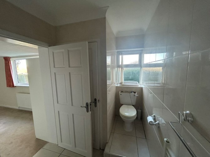 Cemmaes Meadow, London Road, Ashington, Pulborough, RH20 3JR