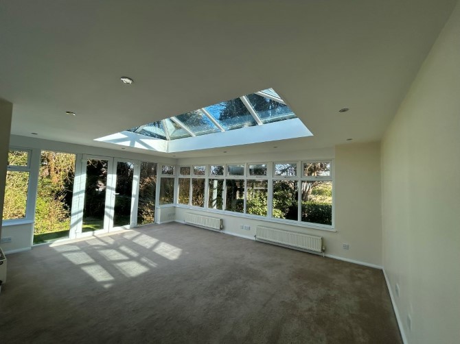 Cemmaes Meadow, London Road, Ashington, Pulborough, RH20 3JR
