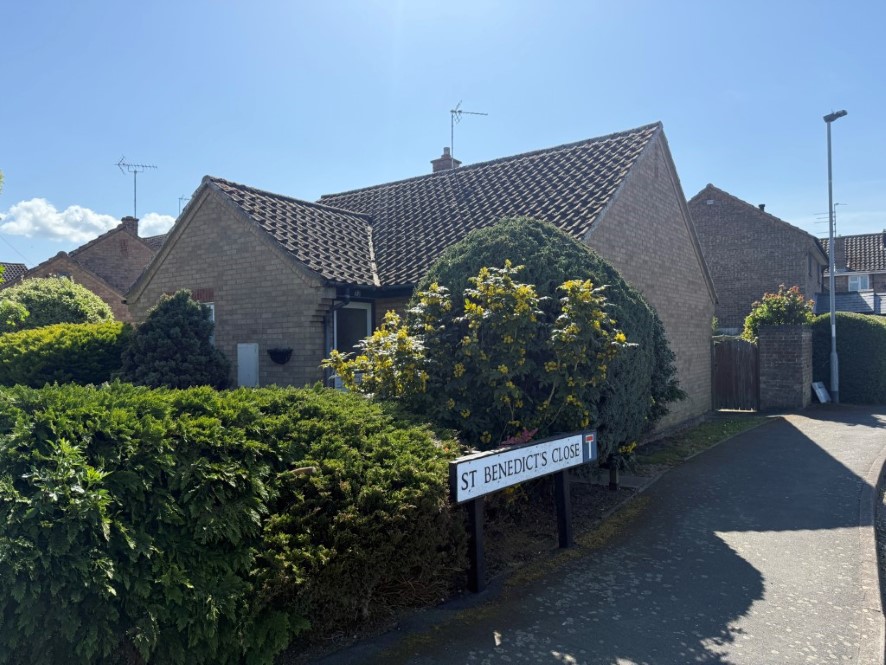 32 Welmore Road, Glinton, Peterborough, Cambridgeshire PE6 7LU