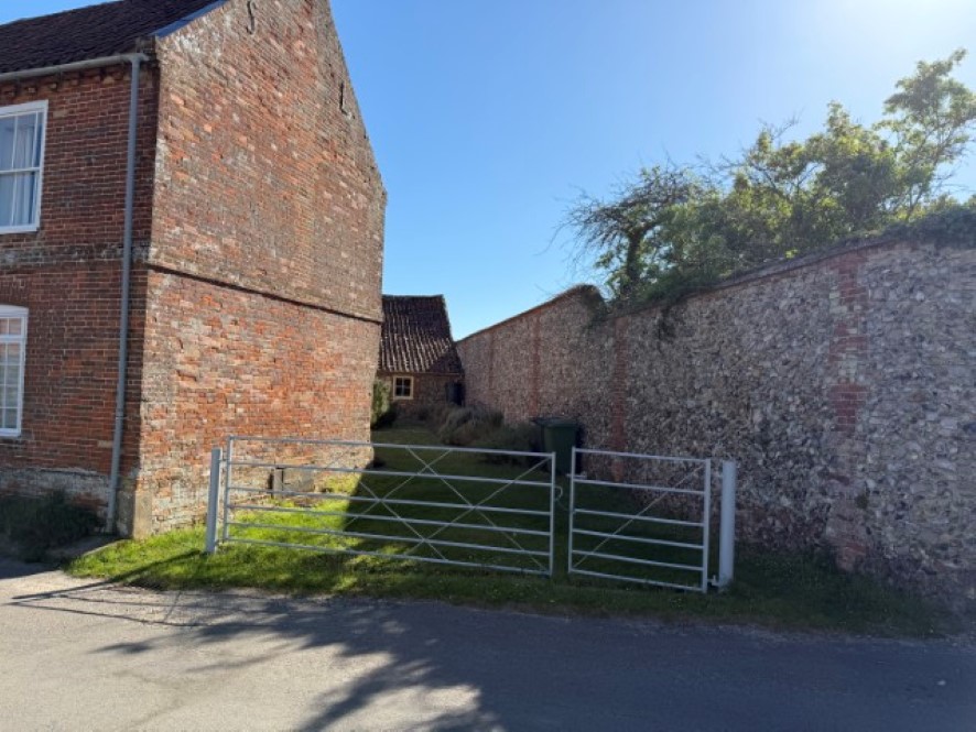 Cottage rear of , 20 High Street, Wighton, Wells-Next-The-Sea, Norfolk NR23 1AL