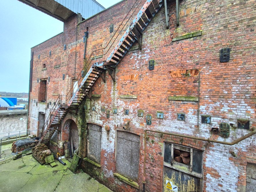 High Flags Mill 1, 192 Wincolmlee, Hull, East Yorkshire, HU2 0PZ