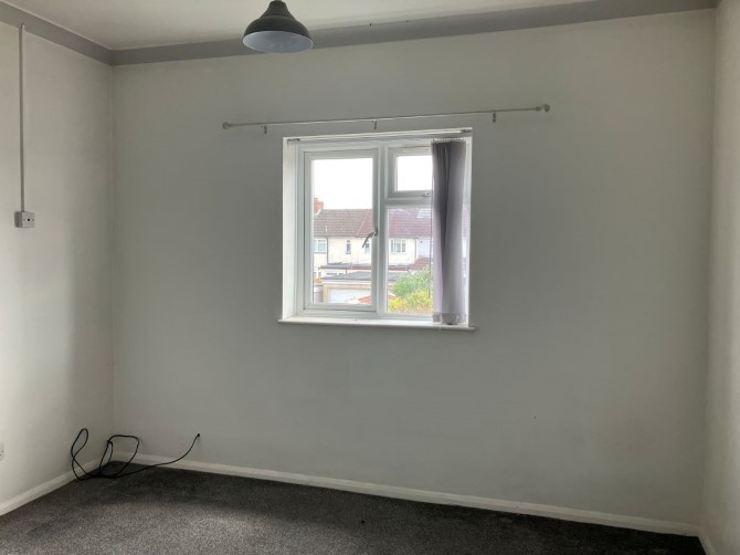 Flat 3, 36 Peveril Road, Southampton, Hampshire, SO19 2GA