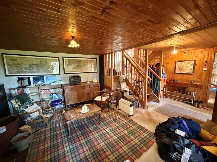 2 Farley, Beauly, Highland IV4 7AF