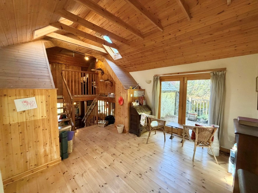2 Farley, Beauly, Highland IV4 7AF