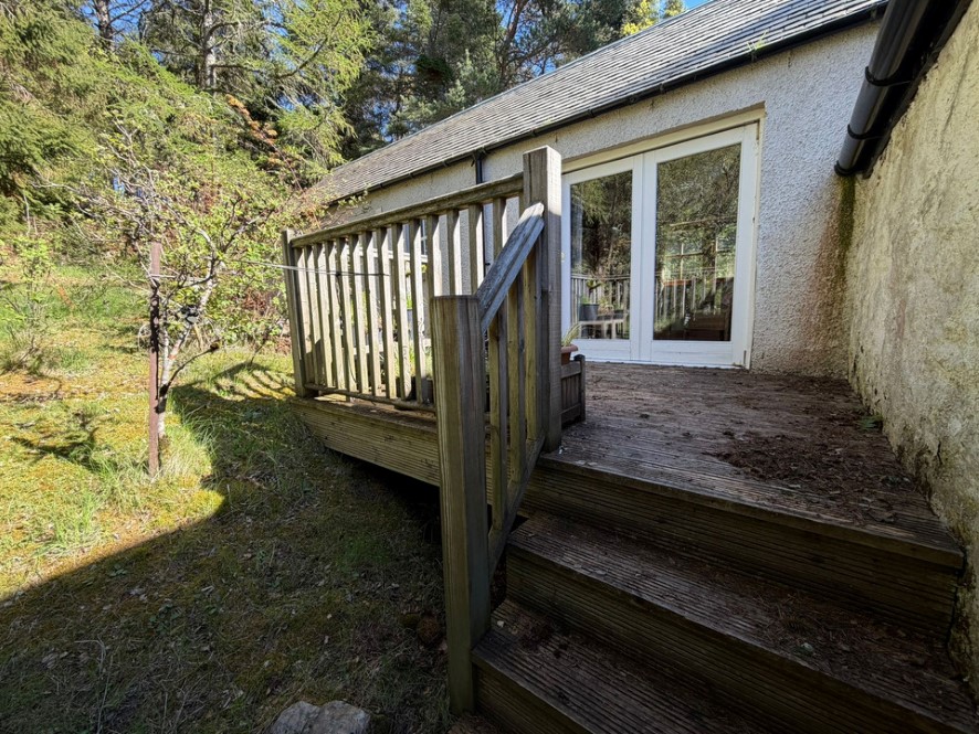 2 Farley, Beauly, Highland IV4 7AF