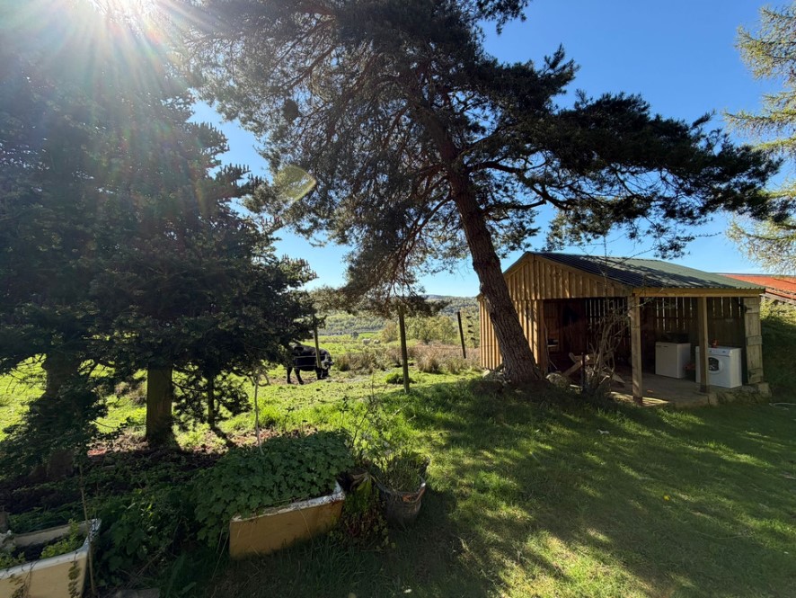 2 Farley, Beauly, Highland IV4 7AF