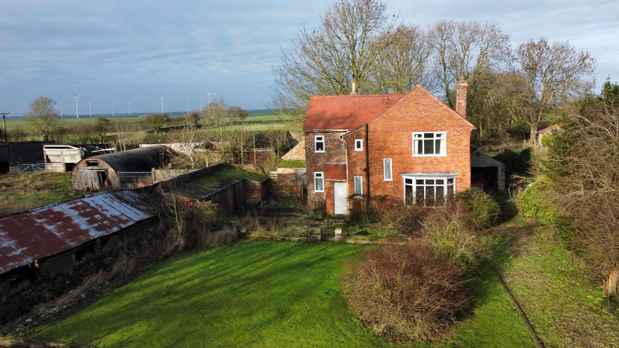 Moat Farm, Southside Road, Halsham, East Yorkshire, HU12 0BP