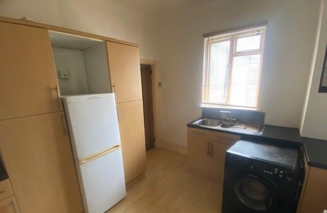 Flat 2 (Ground and First Floor Flat), 8 Pevensey Road, Brighton, BN2 3AG