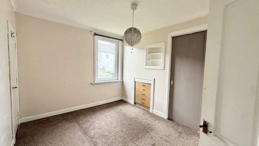 8 Sweerie, Newburgh, Cupar, Fife KY14 6DL