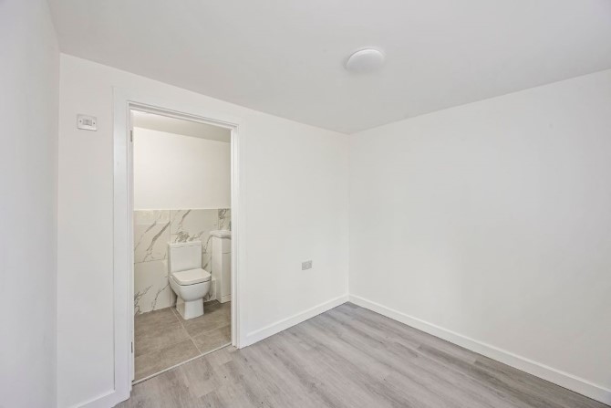 Grasshopper Cottage, Margards Lane, Verwood, Dorset, BH31 6JQ