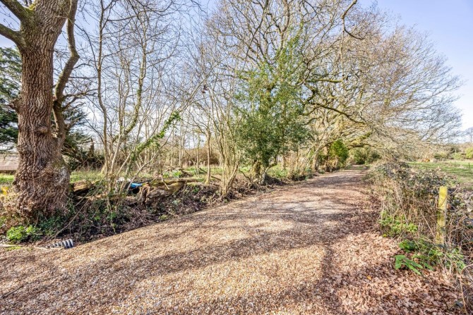 Grasshopper Cottage, Margards Lane, Verwood, Dorset, BH31 6JQ