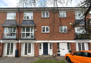 Property for Auction in London - 25 Stanley Avenue, Beckenham, Kent, BR3 6PU